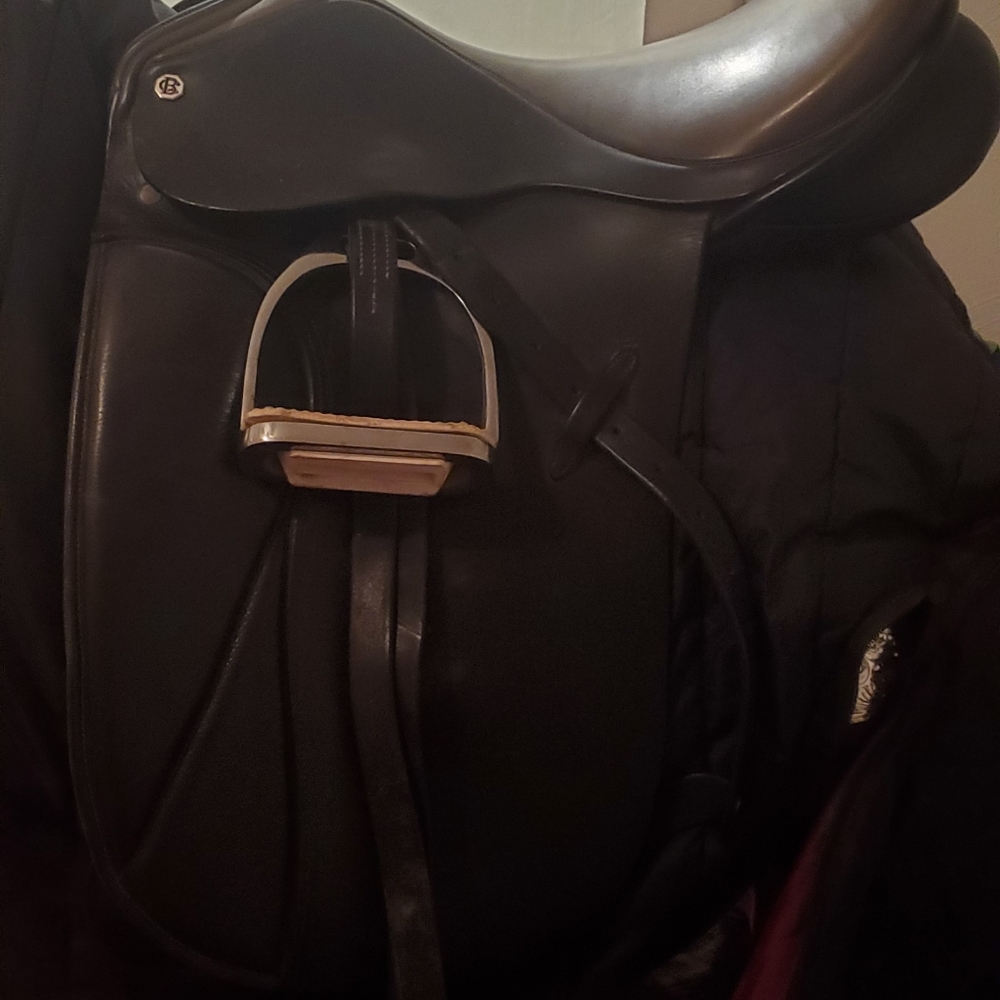 Barnsby Dressage saddle